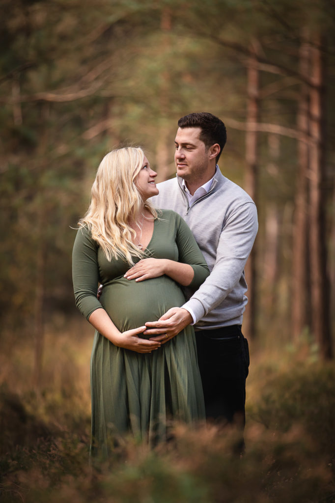 Couple maternity shoot by Godalming photographer