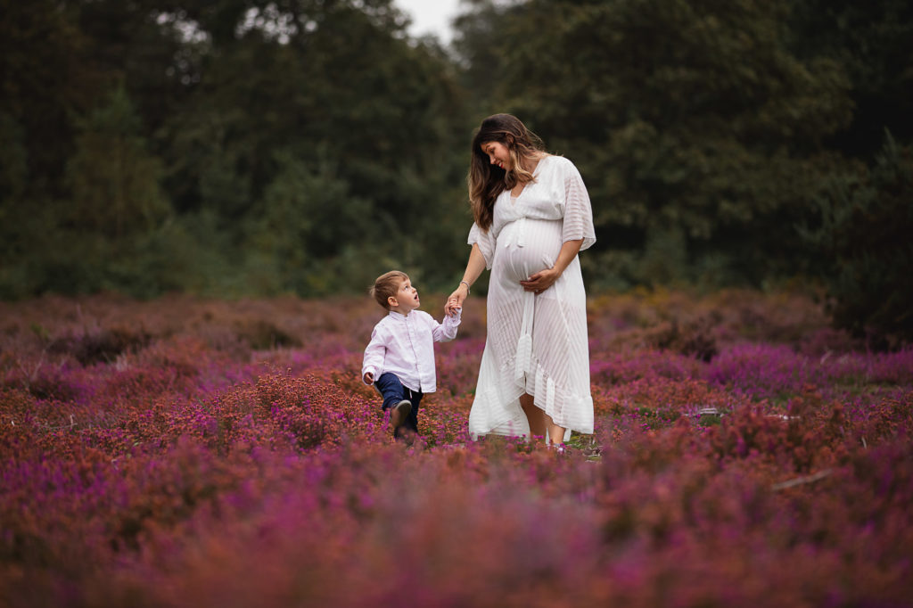 Maternity photographer in Surrey, Godalming