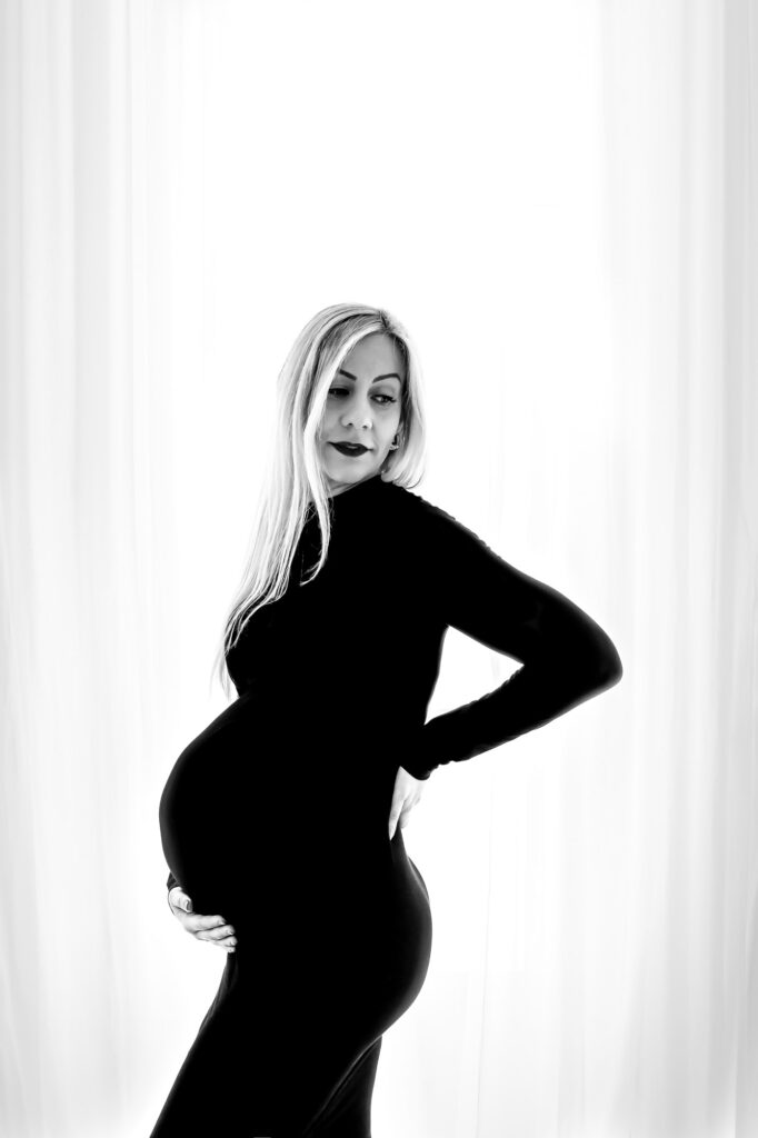 Pregnant lady photographed in Woking